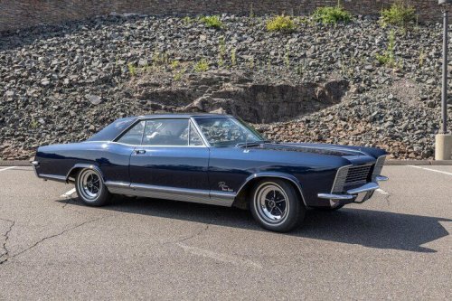 American Muscle Cars With Timeless Designs