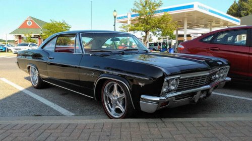 American Muscle Cars With Timeless Designs