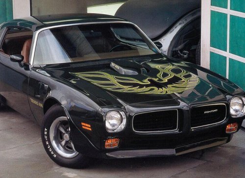 American Muscle Cars With Timeless Designs