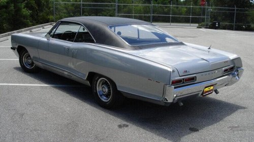 American Muscle Cars With Timeless Designs