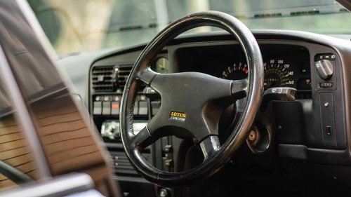 Lotus Carlton: The Legendary Getaway Car That Redefined Sleepers