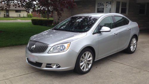 20 Cars No One Liked But Still Sold Well