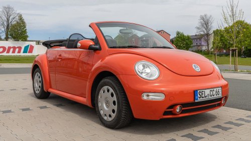 20 Cars No One Liked But Still Sold Well