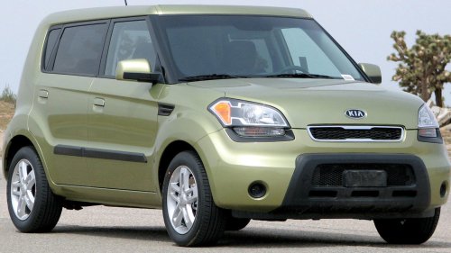 20 Cars No One Liked But Still Sold Well