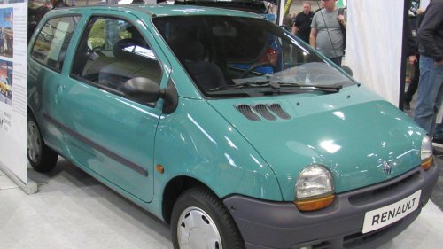 20 Cars No One Liked But Still Sold Well