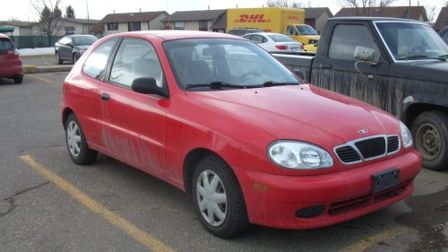 20 Cars No One Liked But Still Sold Well