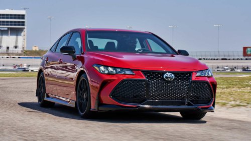 Toyota's 'boring' Avalon might just be the best car you ever buy