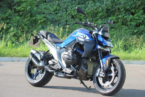 軽さは正義！ 誰もが気軽に乗れるオールラウンドバイク BMW R1300R(ASA仕様)は街中からワインディングまでどこでも楽しい