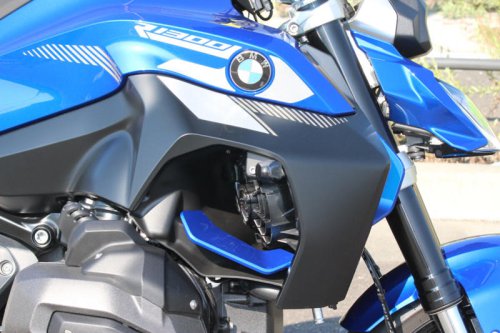 軽さは正義！ 誰もが気軽に乗れるオールラウンドバイク BMW R1300R(ASA仕様)は街中からワインディングまでどこでも楽しい