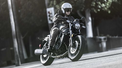 The Kawasaki cruiser that balances power and practicality