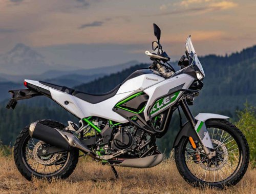 【世界初公開！】カワサキ「KLE500」「KLE500SE」国内導入にも期待したい軽量アドベンチャーツアラーを徹底解説！