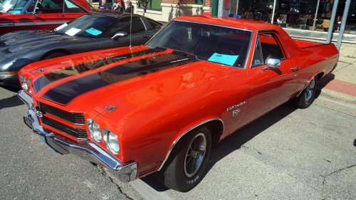 Why did muscle cars offer wild decal packages?