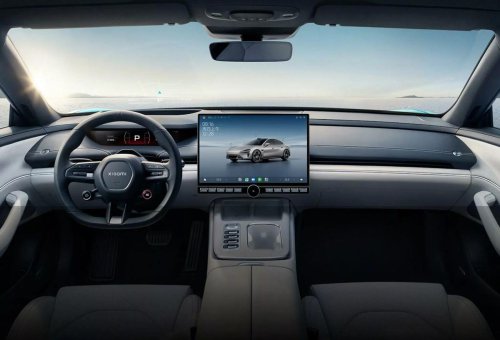 Xiaomi, De éxito fulminante a frenazo total: el coche chino de Xiaomi que pasó de vender 24.000 unidades a sólo 218