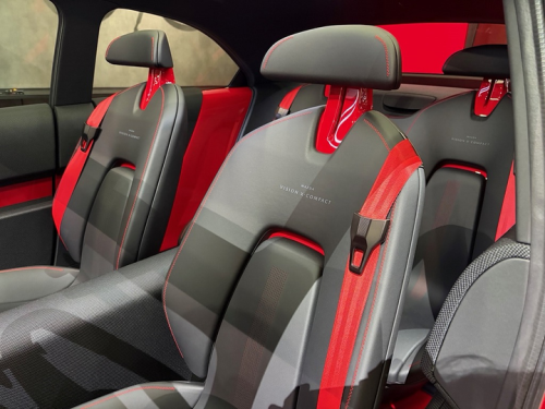 ひとりで乗ってもさみしくないマツダのクロスコンパクト。20代のデザイナーが考案 #JapanMobilityShow