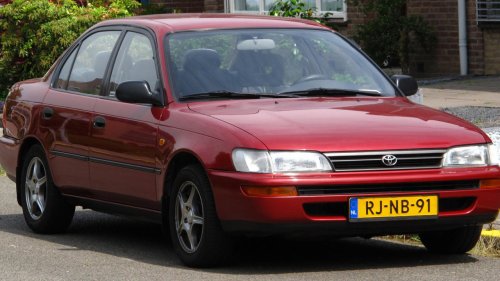 10 cars from the 90s that still deliver reliability