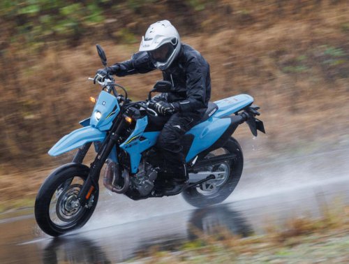 【レビュー】スズキ「DR-Z4SM」インプレ｜400ccクラスの新たな潮流 自由で爽快！胸の空く単気筒スポーツ