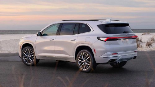 SUV, The Three-Row Luxury SUV That's A Dealer Lot Fixture — And Now Costs Less Than A New RAV4 Used