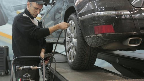 10 Things That Go Wrong When You Don’t Drive Your Car &amp; 10 Ways To Prevent Them