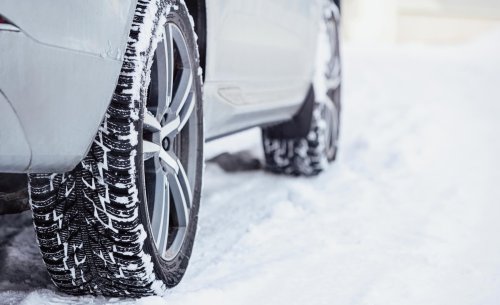 Cuidado con el freno de mano en invierno: si en algunas circunstancias se acciona, puede provocar una costosa avería