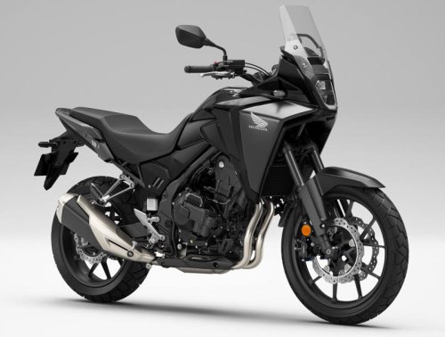 ホンダ「NX500 Eクラッチ」発表！ 日本で販売中の「NX400」にもEクラッチが搭載されるか？ EICMA2025で登場【2026速報】