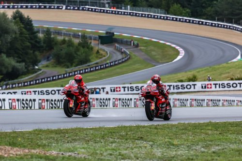 Ducati y su atrevida respuesta a las quejas de Pecco Bagnaia que incluye a Marc Márquez: "La moto es la misma"