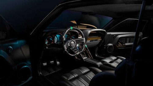 Jay Leno reviews the Revology 1969 Mustang Boss 429