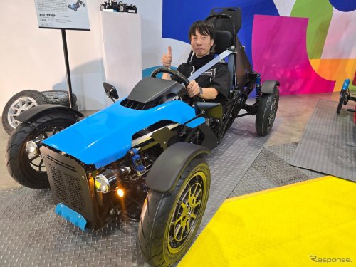 原付スポーツカーを受注生産！日本一周4万6000km走破の実力、ICOMAが提案する「おもちゃ箱」のようなモビリティ…ジャパンモビリティーショー2025