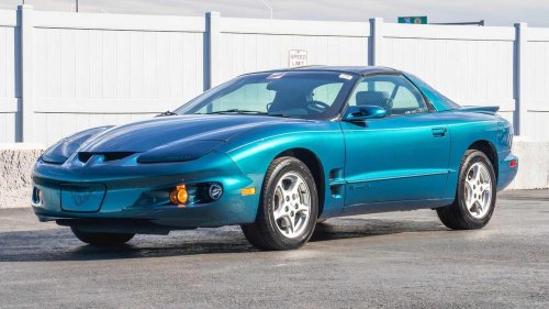 This Classic Muscle Car Could Outrun Modern Performance Cars