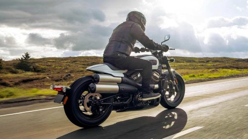 The Harley cruiser with the best power-to-weight ratio