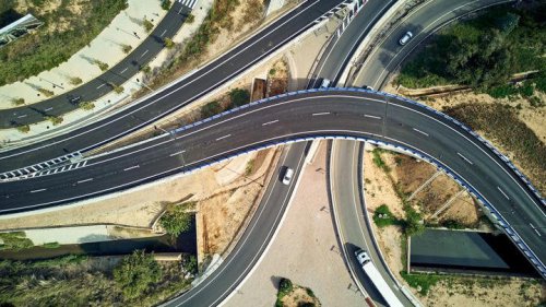 Llevo conduciendo 15 años y sigue siendo lo mismo, por mucho que hayan cambiado los coches