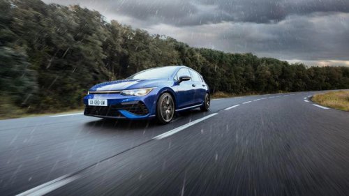 Llevo conduciendo 15 años y sigue siendo lo mismo, por mucho que hayan cambiado los coches