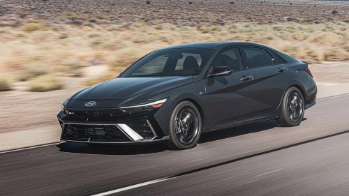 Hyundai Grandeur: The futuristic sedan you've never heard of