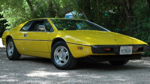 10 70s Cars With Awful Handling &amp; 10 That Are Surprisingly Good