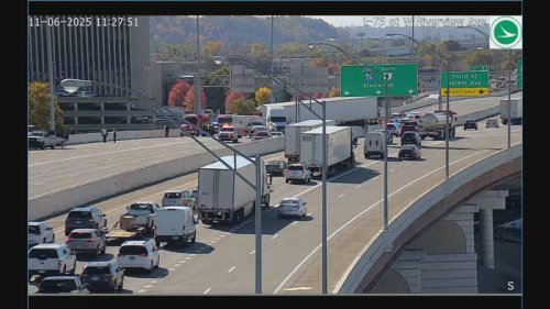 1 killed in multi-vehicle crash involving Amazon semi on I-75 NB