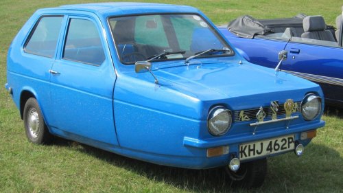 10 70s Cars With Awful Handling & 10 That Are Surprisingly Good