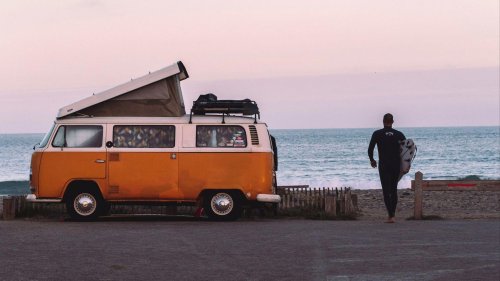 10 Reasons People Live On The Road & 10 Different Ways To Do It
