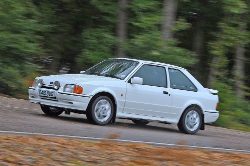 Los coches de los años 80 que idolatrábamos