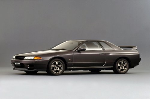 Los coches de los años 80 que idolatrábamos