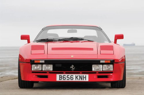 Los coches de los años 80 que idolatrábamos