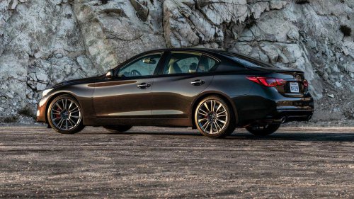 2016 Infiniti Q50 Red Sport 400: A performance bargain vs. new Corolla