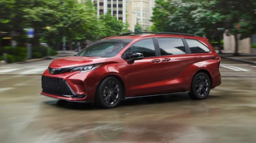 2026 minivan hybrid fuel savings: Kia Carnival and Toyota Sienna