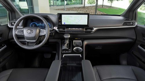 2026 minivan hybrid fuel savings: Kia Carnival and Toyota Sienna