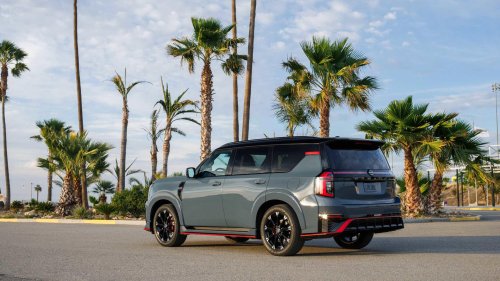 Dodge, Dodge Durango, Japan's oddball answer to the Dodge Durango Hellcat