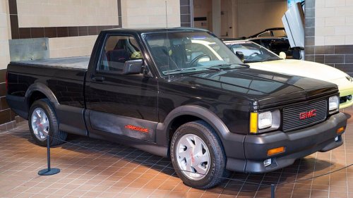 10 Undervalued muscle cars poised for growth