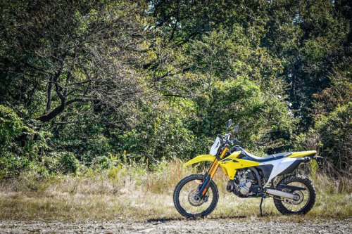 新型『DR-Z4S』は400ccのバイクだけどオフロードでは「1000ccスーパースポーツ」のようなものだと思う【SUZUKI DR-Z4S／DRZ-4SM 試乗インプレ・レビュー DR-Z4S④】