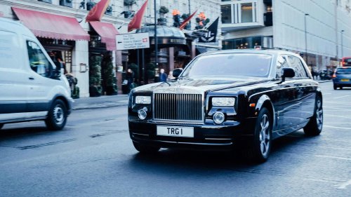 10 Reasons Why A Rolls-Royce Isn't Worth It &amp; 10 Why You Should Save For One