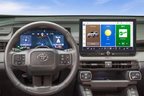 【世界No.1SUV】トヨタ「新型RAV4」登場…電動化で進化した“最強SUV”が再び走り出す