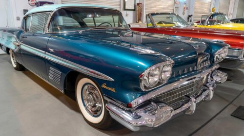 Pontiac Catalina Vs. Bonneville – The Biggest Differences Explained