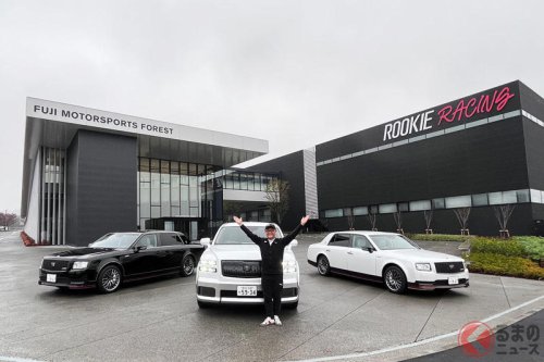 トヨタが「センチュリー」をブランド化！ 新たに「クーペ」世界初公開！ なぜトヨタ・レクサスではなく独立？ 豊田会長が想いを語る