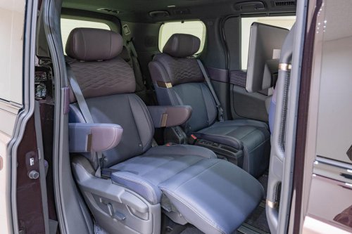 日産が新型「エルグランド」を発表 「プレミアムミニバンを再創出」と意気込む【ジャパンモビリティショー2025】